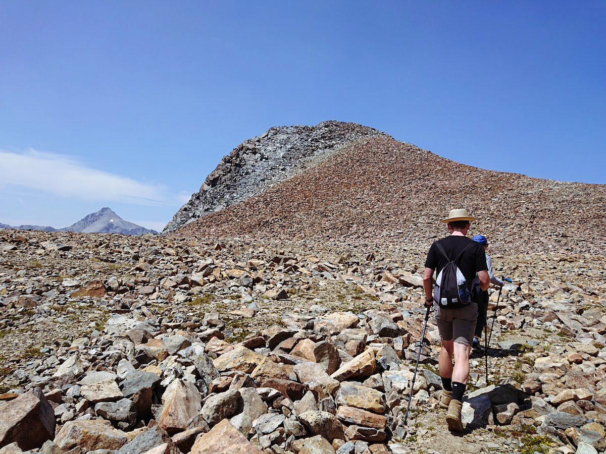 Nearing the photogenic summit of Mount Davis.