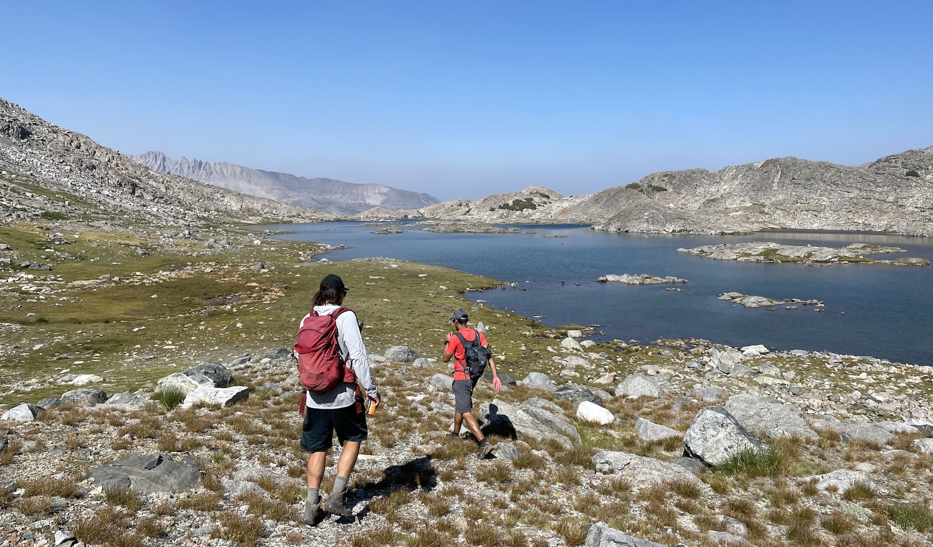 Back to lower Marie Lakes, which had serious Thousand Island Lakes vibes going on at this hour.